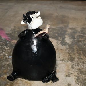 cow figurine vintage